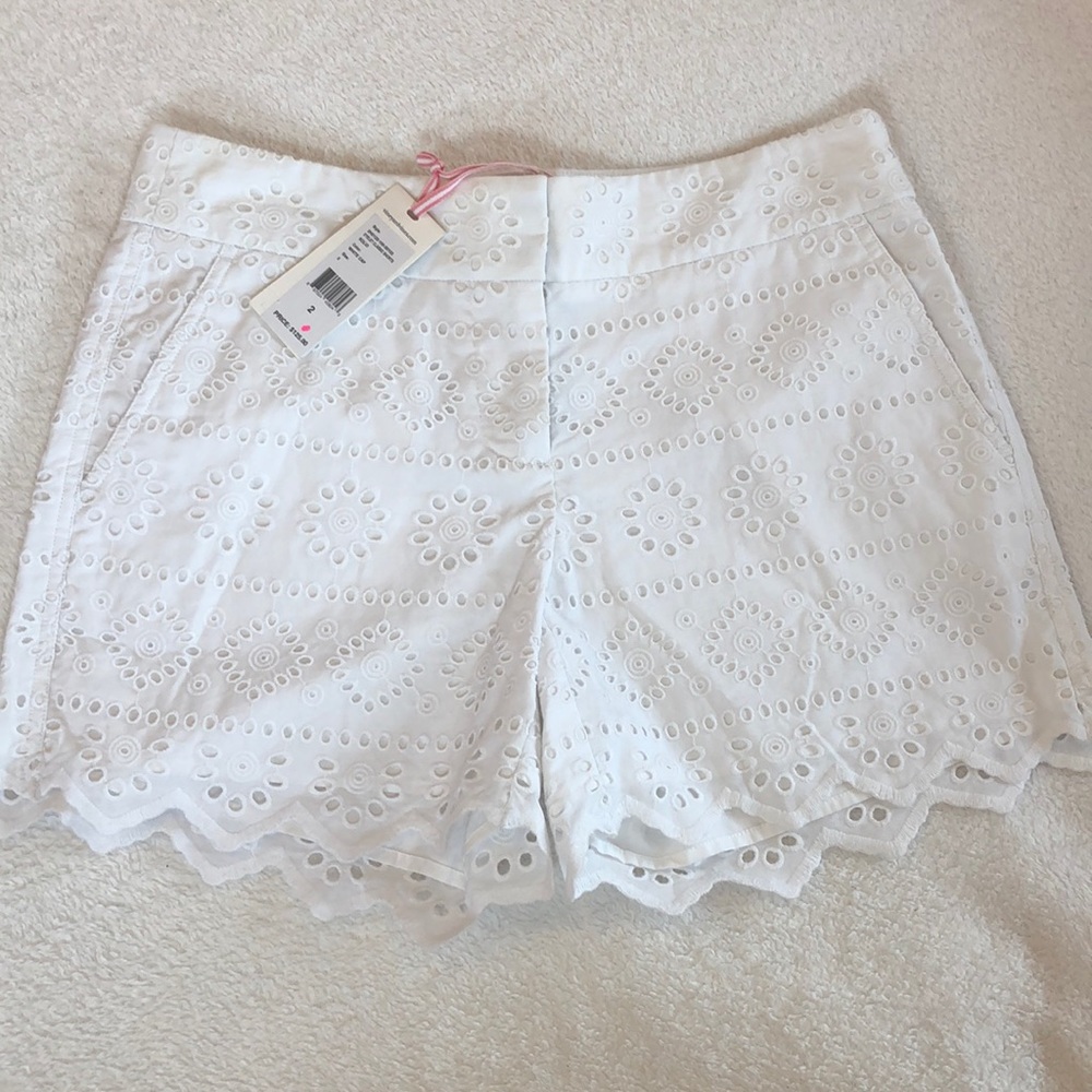 Vineyard Vines Eyelet Classic Shorts NEW WITH TAGS